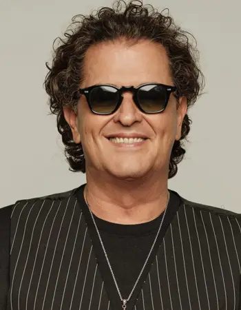 carlos-vives-artista-mas-fm-santa-fe-argentina-radio-online-plataformas-la-radio-que-se-ve