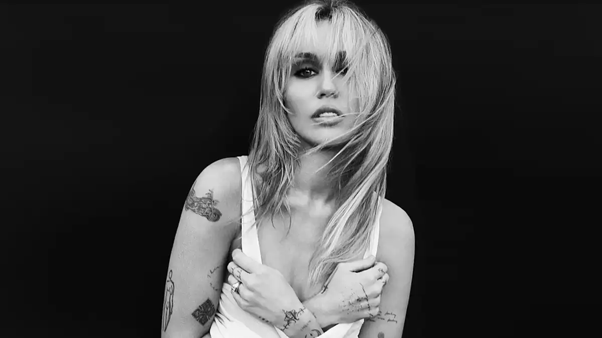 orbit-el-tema-que-da-placer-de-miley-cyrus-portada
