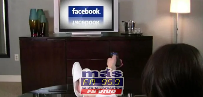 La plataforma de Mark Zuckerberg, Facebook, se viene con muchos videos en sus contenidos. Desde hace unos años, Facebook está trabajando en darle Más importancia a los videos dentro de su plataforma. La plataforma de Mark Zuckerberg, Facebook, se viene con muchos videos en sus contenidos.
Desde hace unos años, Facebook está trabajando en darle Más importancia a los videos dentro de su plataforma.