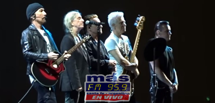 El tour de U2 "Joshua Tree Tour 2017" volvió a Estados Unidos, para celebrar no solo su álbum (que cumple 30 años), sino también el país y específicamente, la ciudad en la que el show se situaba: Detroit.

Los irlandeses convocaron a Patti Smith (quién vivió en el suburbio de St. Clair Shores entre 1980-1996) para el tema que cierra el álbum, Mothers of the Disappeared.