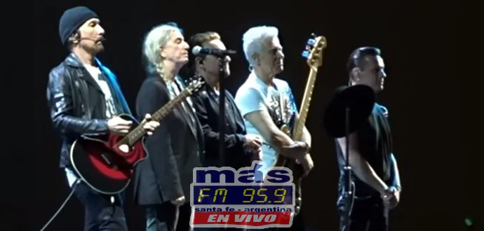 El tour de U2 "Joshua Tree Tour 2017" volvió a Estados Unidos, para celebrar no solo su álbum (que cumple 30 años), sino también el país y específicamente, la ciudad en la que el show se situaba: Detroit.

Los irlandeses convocaron a Patti Smith (quién vivió en el suburbio de St. Clair Shores entre 1980-1996) para el tema que cierra el álbum, Mothers of the Disappeared.