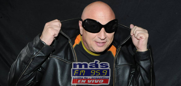 La banda argentina lidera por Guillermo Novellis, La Mosca, estrenó nuevo video y sencillo titulado Los Marineros 