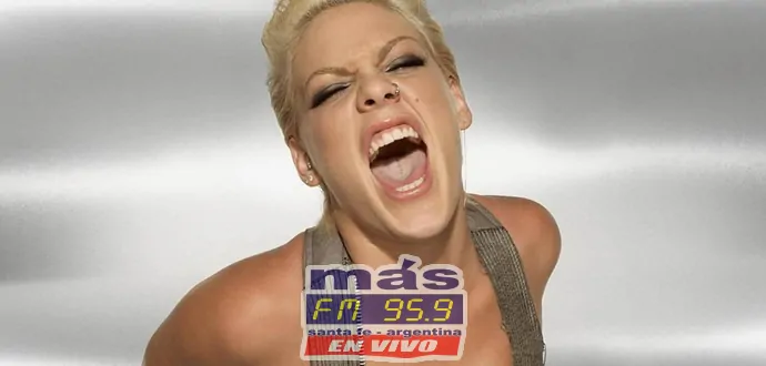 Pink presenta el videoclip de "Whatever You Want", donde ha mostrado su lado Más íntimo, recordando grandes momentos de su carrera artística pero también privada. Pink presenta el videoclip de Whatever You Want , donde ha mostrado su lado Más íntimo, recordando grandes momentos de su carrera artística pero también privada.