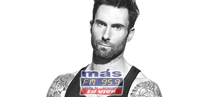  Adam Levine, vocalista de Maroon 5 y el presentador Jimmy Fallon interpretaran "Crazy little thing called love" de la mítica banda Queen, en la estación Rockerfeller Center.