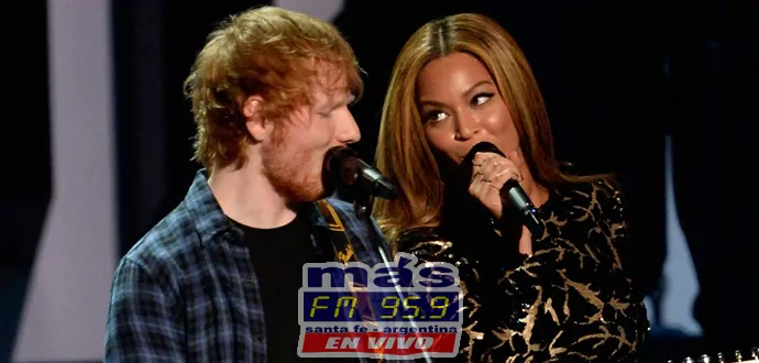 El músico británico Ed Sheeran, presenta su impresionante dúo con la cantante estadounidense Beyoncé. "Perfect" es el resultado. Después de que Ed le tocara la canción en su guitarra, antes del lanzamiento de su álbum "÷" (Divide), Beyoncé se enamoró inmediatamente del tema. El músico británico Ed Sheeran, presenta su impresionante dúo con la cantante estadounidense Beyoncé. "Perfect" es el resultado.
Después de que Ed le tocara la canción en su guitarra, antes del lanzamiento de su álbum "÷" (Divide), Beyoncé se enamoró inmediatamente del tema.
