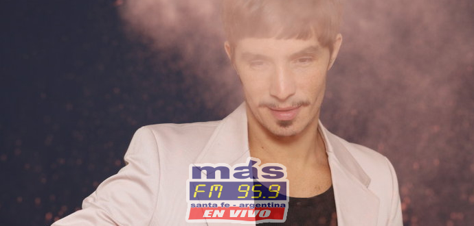 Emmanuel Horvilleur presentó el videoclip y single “Ella dijo no”, adelanto de su quinto álbum de estudio como solista, que romperá un silencio de siete años desde la publicación de “Amor en polvo”.

“En principio la idea era lanzar un disco nuevo por esta fecha, pero me di el lujo de patearlo un poco para Más adelante y buscar desde otro lado”, expresó el músico en declaraciones.