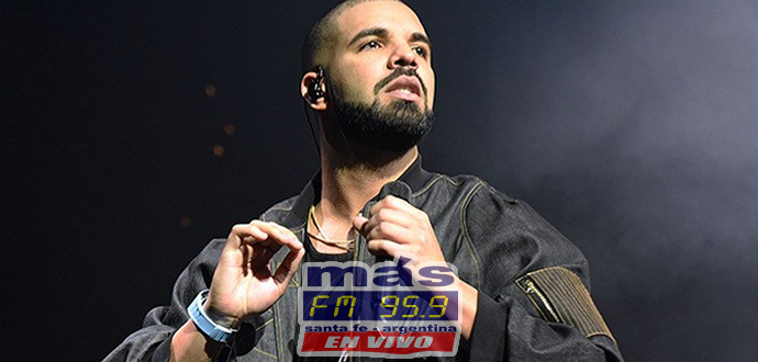 Drake bate récords en digital con su nuevo álbum “Scorpion”. El disco se convirtió en "el primer álbum en alcanzar Más de 1 billón de streams en una semana" en múltiples plataformas digitales.