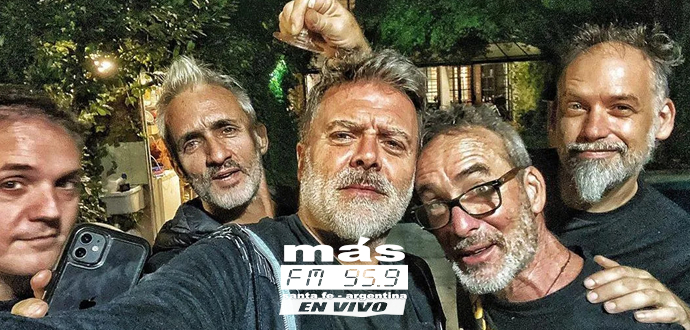 noticias-LOS-PERICOS-LA-DISTANCIA-mas-fm-95.9-online-santa-fe
