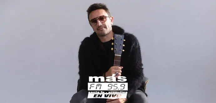 EMI lanzó Quise, tercer y último adelanto del nuevo álbum solista de Emiliano Brancciari (líder de No Te Va Gustar), el cual verá la luz en diciembre de este año. EMI lanzó Quise, tercer y último adelanto del nuevo álbum solista de Emiliano Brancciari (líder de No Te Va Gustar), el cual verá la luz en diciembre de este año.