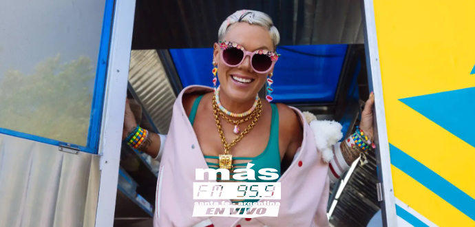 PINK-LANZA-NUEVO-SINGLE-mas-fm-95.9-online-santa-fe