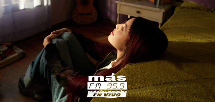 A diferencia de sus últimos lanzamientos con fusión de ritmos urbanos, la cantante y compositora Emilia ahora presenta "Guerrero.mp3", un tema en el que desnuda su alma en una carta abierta dedicada su padre por el difícil proceso que atravesó en su lucha contra el cáncer.