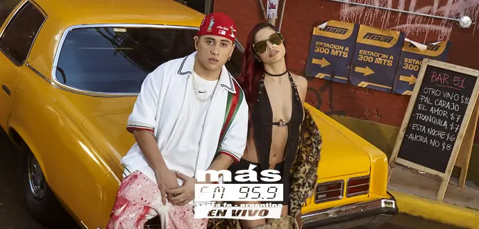FMK, el hitmaker Más importante de su generación, lo vuelve a hacer: “Salgo a bailar”, su explosiva nueva canción con EMILIA. Amigos, colegas y todavía disfrutando de lo Más alto de los charts con “Los del Espacio”, vuelven a unirse en “Salgo a bailar”, un tema bien bailable que combina lo mejor de la cumbia y el reggaetón. FMK, el hitmaker Más importante de su generación, lo vuelve a hacer: “Salgo a bailar”, su explosiva nueva canción con EMILIA.
Amigos, colegas y todavía disfrutando de lo Más alto de los charts con “Los del Espacio”, vuelven a unirse en “Salgo a bailar”, un tema bien bailable que combina lo mejor de la cumbia y el reggaetón.