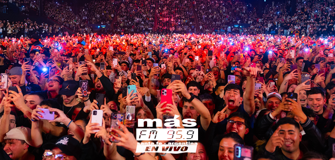 noticias-myke-towers-hizo-historia-mas-fm-95.9-online-santa-fe-3