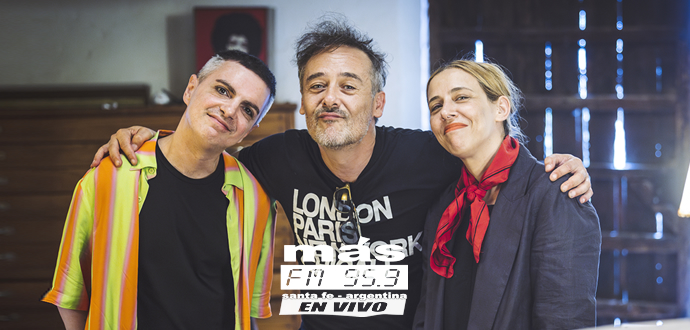 love-of-lesbian-y-miranda-club-de-fans-de-john-boy-letra-video-2
