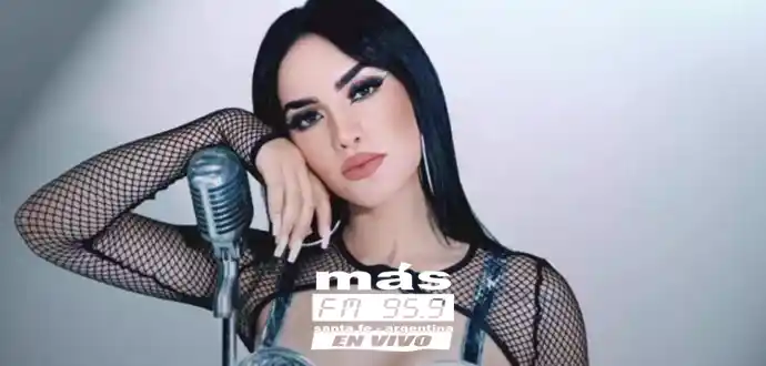 Kim Loaiza estrena video de su nuevo sencillo “Te cambié por él” en colaboración con Omar Montes. Este tema, cargado de emociones y vivencias, marca un nuevo hito en la carrera de la artista.