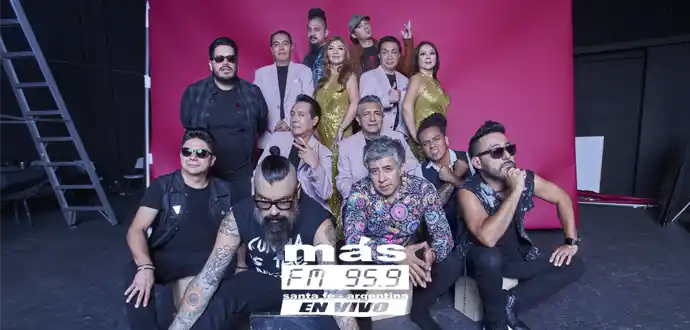 los-angeles-azules-y-santana-panteon-rococo-a-todos-los-rumberos-letra-y-video-2