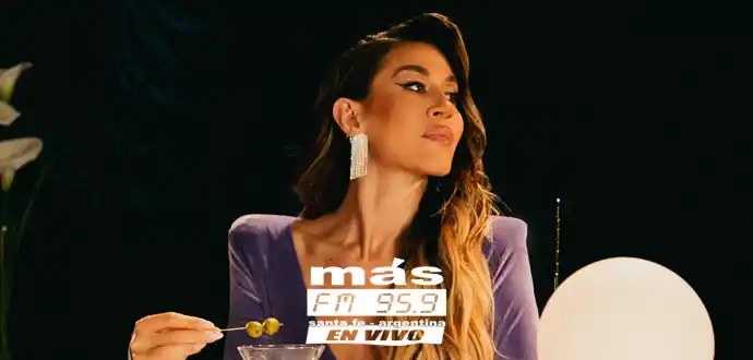 j-mena-y-los-palmeras-en-elegante-letra-video-estreno-2024