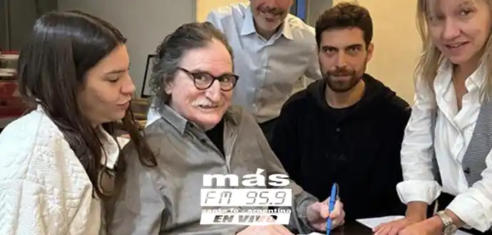 charly-garcia-firmo-contrato-sony-music-la-logica-del-escorpion-cabecera-1