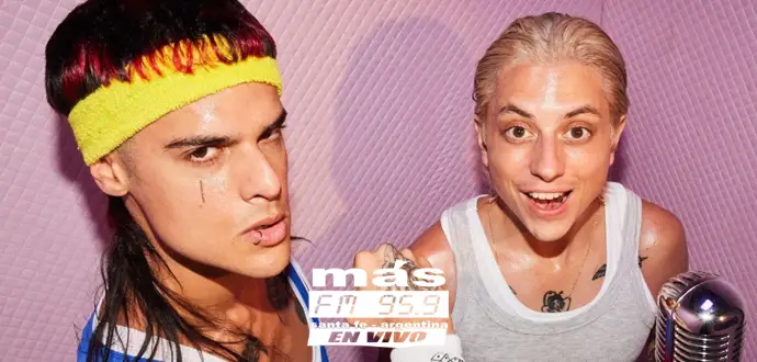 ca7riel-paco-amoroso-en-tetas-letra-video-estreno-2025