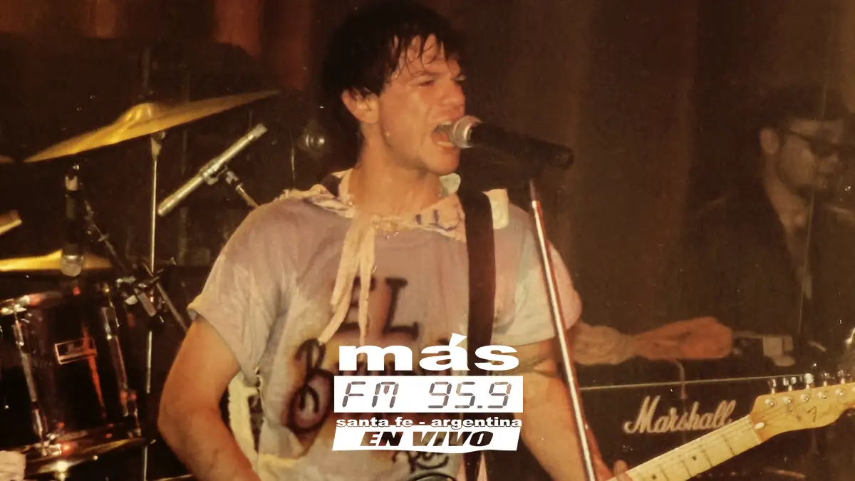 Los Jóvenes Pordioseros publican su primer álbum "Probame" completo por primera vez: toda la info está acá! La banda de Cristian “Toti” Iglesias cumple 25 años y comienzan los festejos publicando "Probame", el primer álbun de su carrera.