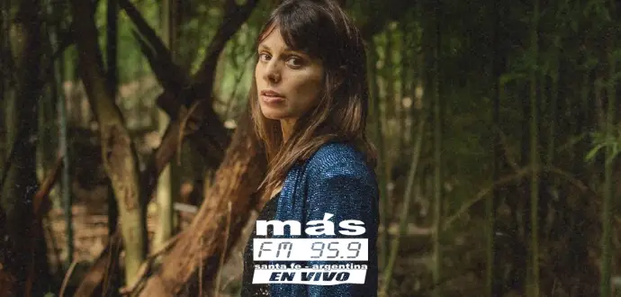 Silvina Moreno presenta su primer disco en vivo, titulado 10 Años en Vivo en el marco de su aniversario de una década de carrera en la música.