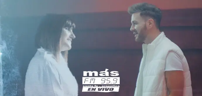 lo-nuevo-de-axel-es-solo-tu-voz-rozalen